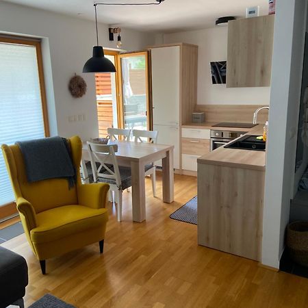 Apartma Pika モイストラナ エクステリア 写真